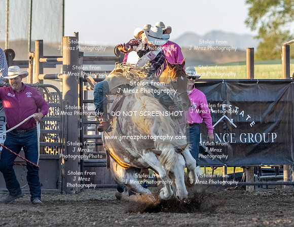 RMPRA-Genola-2024-JMrazPhotography-BarebackBronc-14
