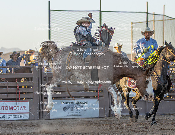 RMPRA-Genola-2024-JMrazPhotography-BarebackRiding-14