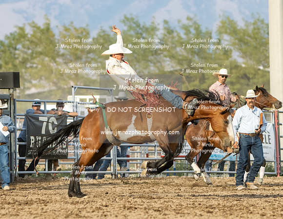 TooeleCountyRodeo-JMrazPhotography-BroncRiding-1