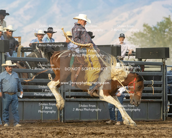 TooeleCountyRodeo-JMrazPhotography-BroncRiding-14