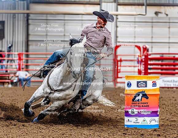 DogAndPony-Friday-2026-JMrazPhotography-0422