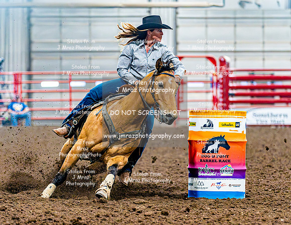 DogAndPony-Saturday-2026-JMrazPhotography-1811