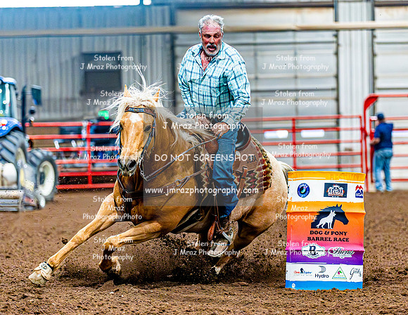 DogAndPony-Saturday-2026-JMrazPhotography-3546