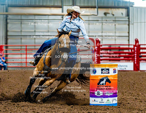 DogAndPony-Sunday-2026-JMrazPhotography-0034