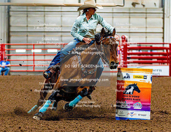 DogAndPony-Sunday-2026-JMrazPhotography-0102