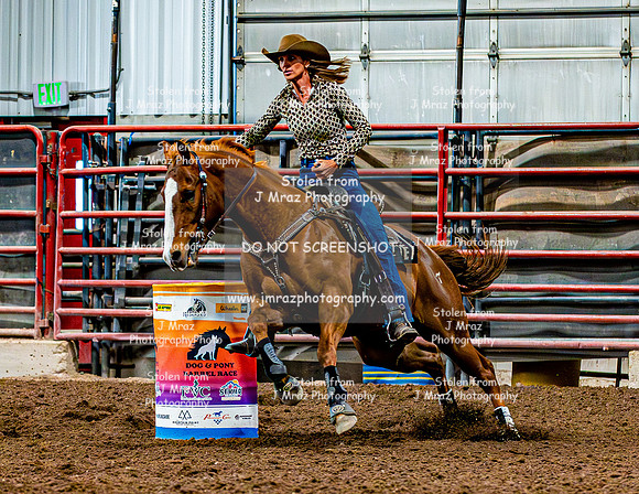 DogAndPony-Sunday-2026-JMrazPhotography-1192