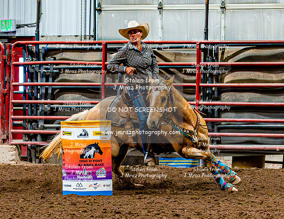 DogAndPony-Sunday-2026-JMrazPhotography-2309