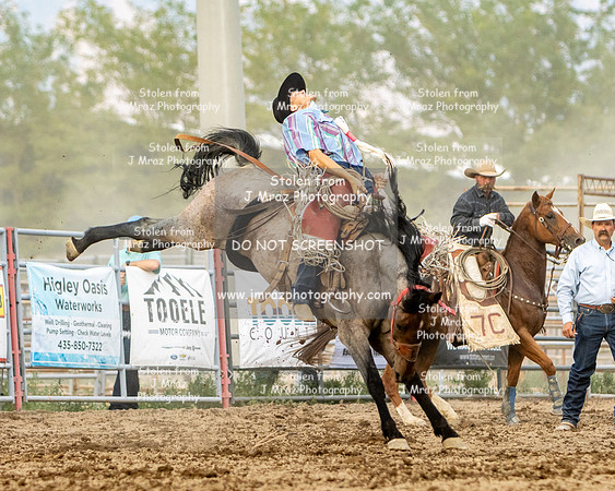TooeleCountyRodeo-JMrazPhotography-BroncRiding-47