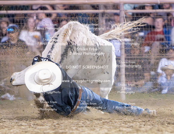 RMPRA-Genola-2024-JMrazPhotography-Steerwrestling-8