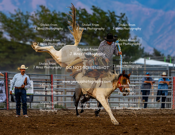 TooeleCountyRodeo-JMrazPhotography-BroncRiding-167