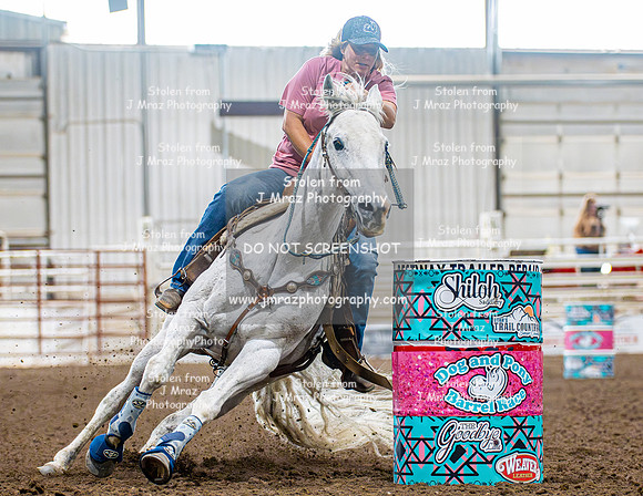 Dog&PonyShow-SaturdayAwards-873