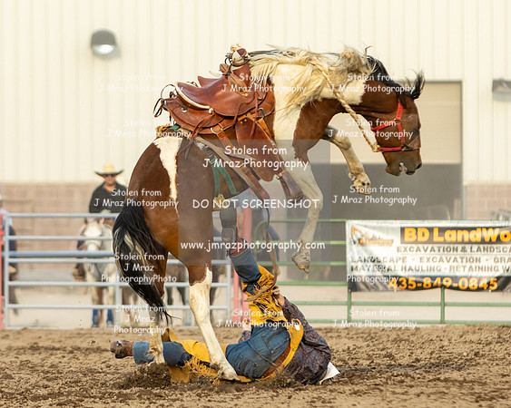 TooeleCountyRodeo-JMrazPhotography-BroncRiding-26