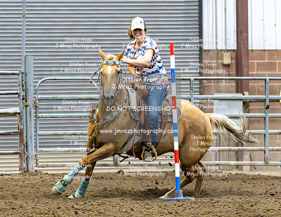 DiamondD-JMrazPhotography-OpenPoleBending-40