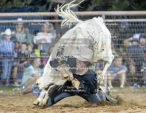 RMPRA-Genola-2024-JMrazPhotography-Steerwrestling-12