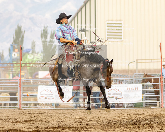 TooeleCountyRodeo-JMrazPhotography-BroncRiding-55