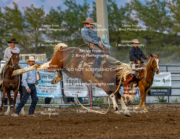 TooeleCountyRodeo-JMrazPhotography-BroncRiding-123