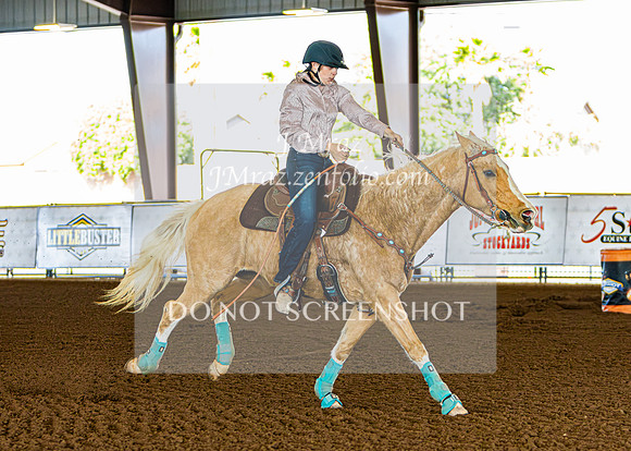 2023_LVPatriot_BarrelRace_JMrazPhotograpy-105