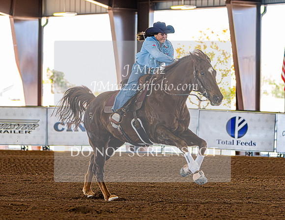 2023_LVPatriot_BarrelRaceShortGo_JMrazPhotography-554