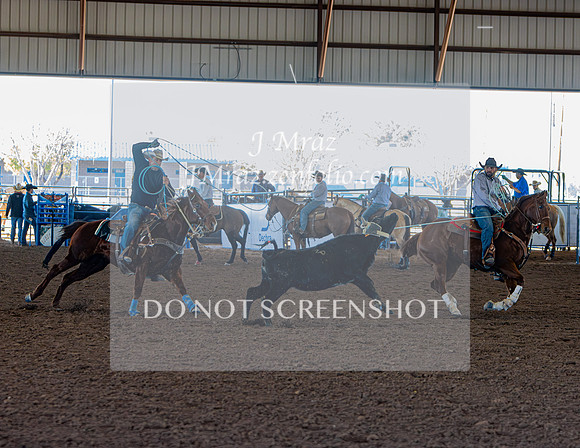 2023_LVPatriot_10.5Roping_JMrazPhotograpy-100
