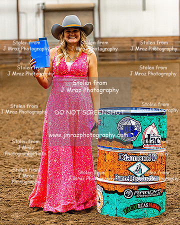 DressToImpress2024Awards-JMrazPhotography-11