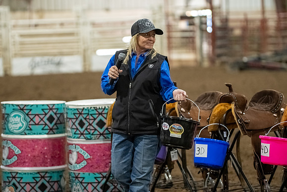 Dog&PonyShow-SaturdayAwards-3