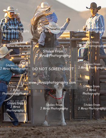 RMPRA-Genola-2024-JMrazPhotography-BarebackRiding-9