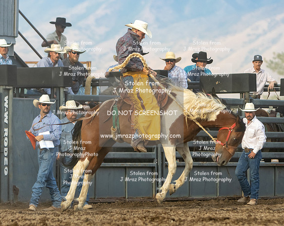 TooeleCountyRodeo-JMrazPhotography-BroncRiding-13