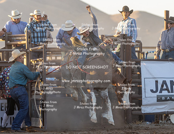 RMPRA-Genola-2024-JMrazPhotography-BarebackRiding-11