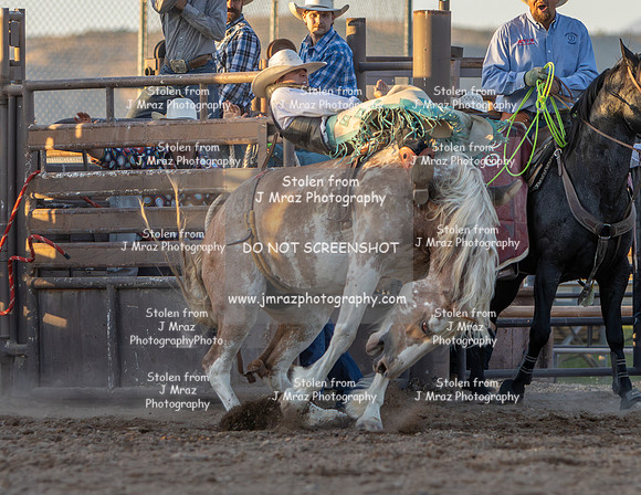 RMPRA-Genola-2024-JMrazPhotography-BarebackRiding-22