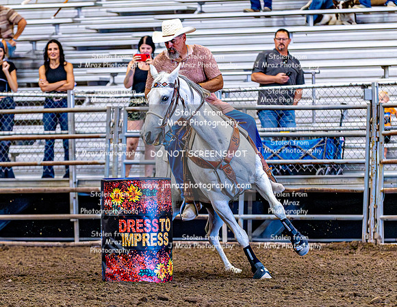 8-16-25-DressToImpress-Mensrace-JMrazPhotography-12
