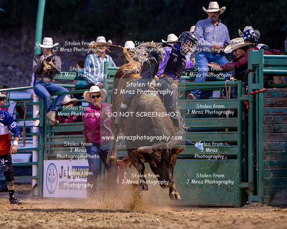 RMPRA-Alpine-JMrazPhotography-Bullriding-4