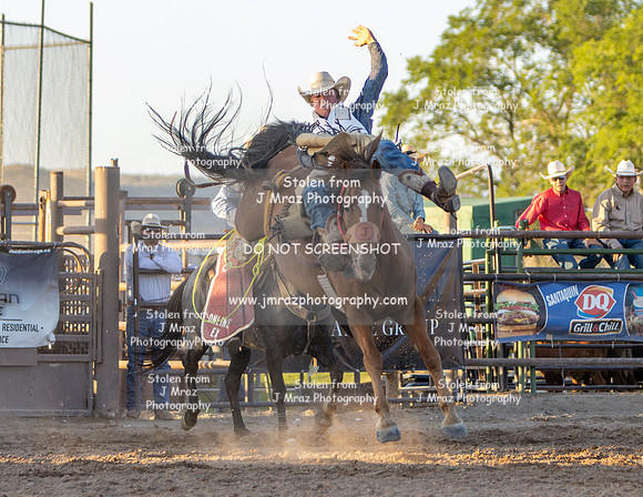RMPRA-Genola-2024-JMrazPhotography-BarebackRiding-6
