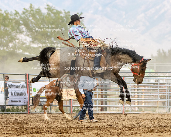 TooeleCountyRodeo-JMrazPhotography-BroncRiding-50