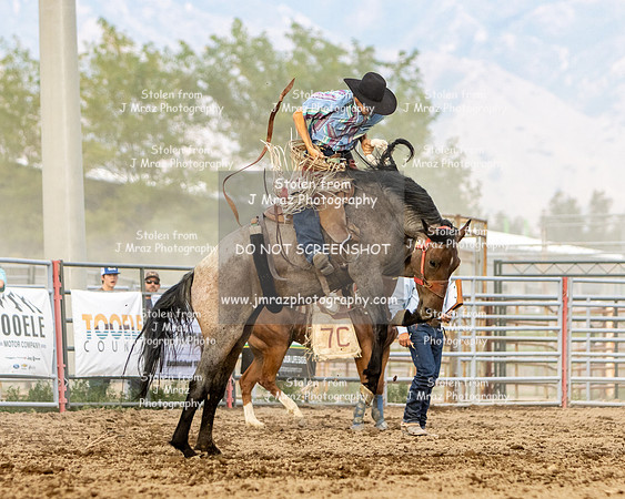 TooeleCountyRodeo-JMrazPhotography-BroncRiding-48