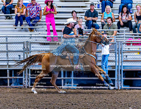 8-16-25-DressToImpress-Mensrace-JMrazPhotography-57