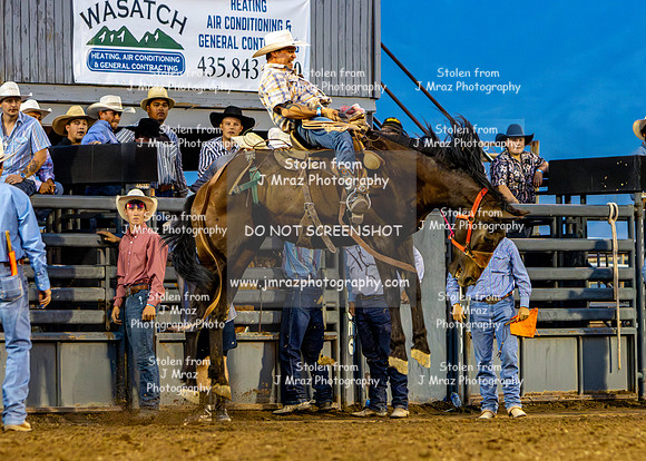 TooeleCountyRodeo-JMrazPhotography-BroncRiding-182