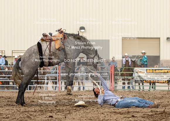 TooeleCountyRodeo-JMrazPhotography-BroncRiding-41