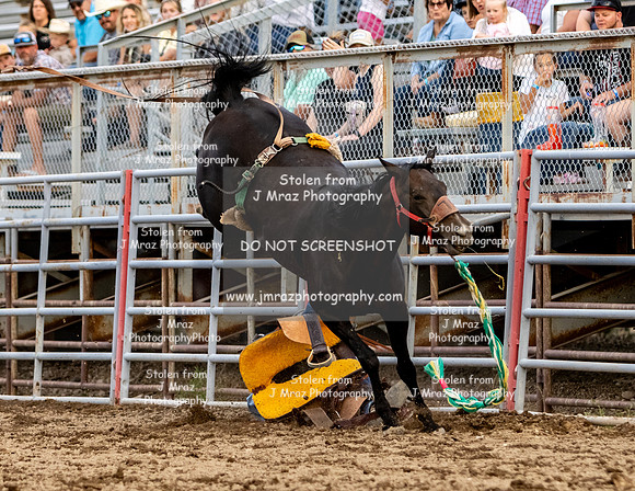 TooeleCountyRodeo-JMrazPhotography-BroncRiding-95