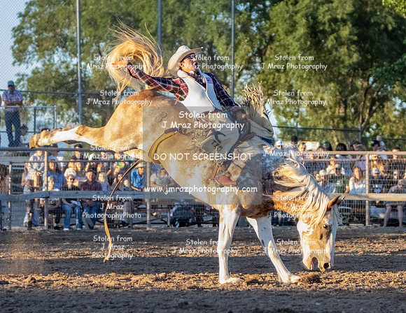 RMPRA-Genola-2024-JMrazPhotography-BarebackBronc-22