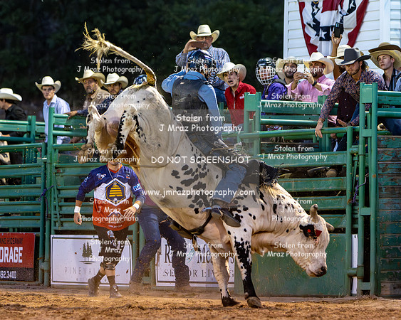 RMPRA-Alpine-JMrazPhotography-Bullriding-82