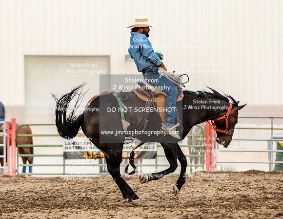 TooeleCountyRodeo-JMrazPhotography-BroncRiding-92