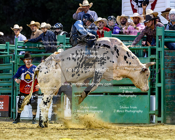 RMPRA-Alpine-JMrazPhotography-Bullriding-80
