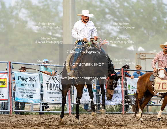 TooeleCountyRodeo-JMrazPhotography-BroncRiding-109