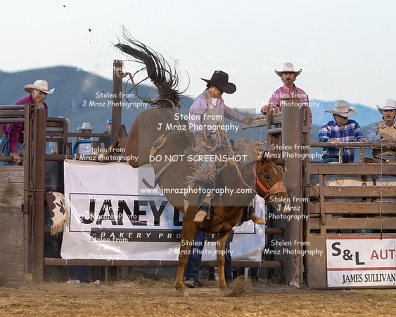 RMPRA-Genola-2024-JMrazPhotography-SaddleBronc-1