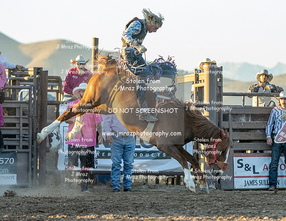 RMPRA-Genola-2024-JMrazPhotography-BarebackBronc-8