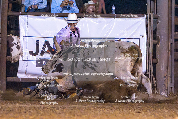 RMPRA-Genola-2024-JMrazPhotography-bullriding-4