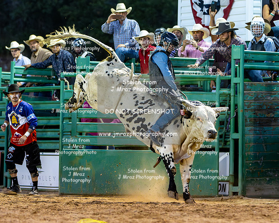 RMPRA-Alpine-JMrazPhotography-Bullriding-79