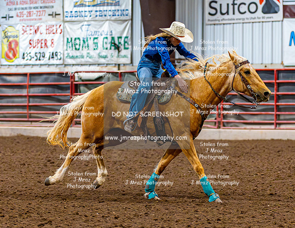 SunDog&PonyShow-May-JMrazPhotography-1191