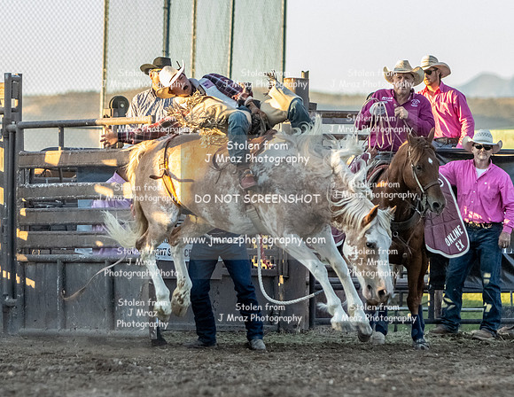 RMPRA-Genola-2024-JMrazPhotography-BarebackBronc-11