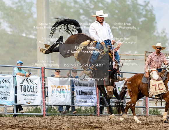 TooeleCountyRodeo-JMrazPhotography-BroncRiding-111